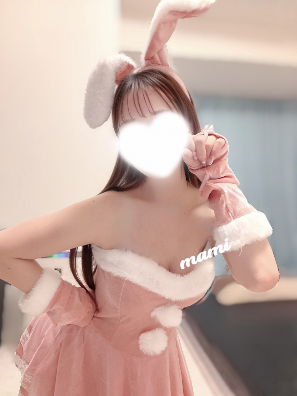 朝比奈まみ