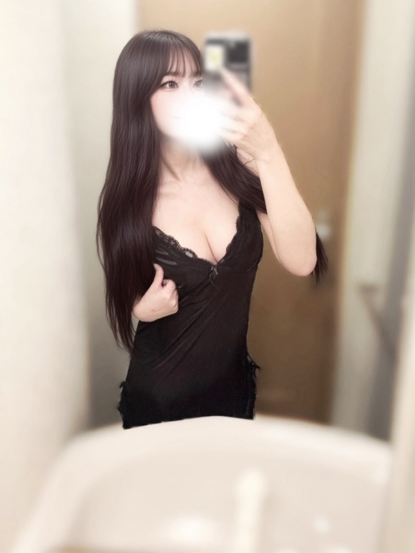夏目ここ