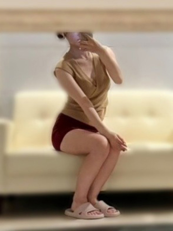 乙葉 ねね