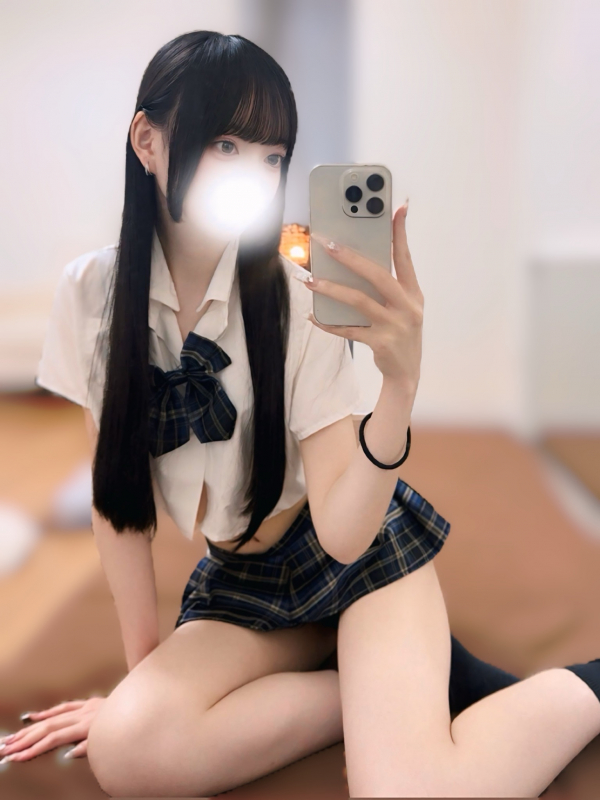 西野なぎ