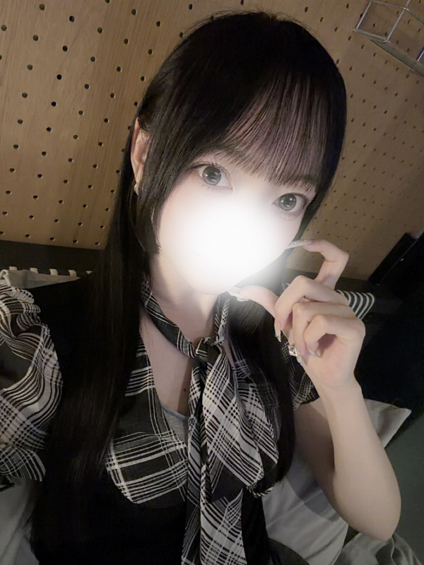西野なぎ