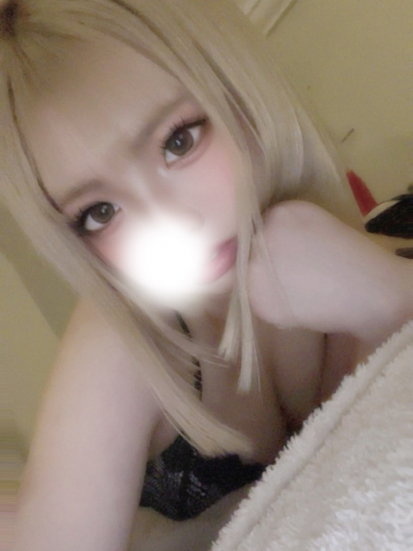 日向ゆゆ