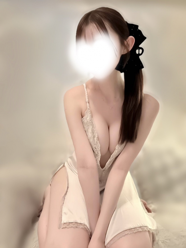 天瀬かぐや
