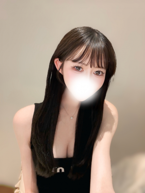 乙葉くるみ