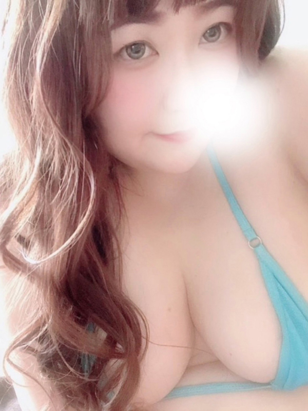浜崎しのぶ
