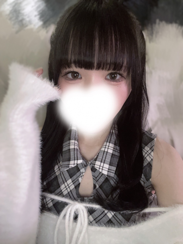 みい