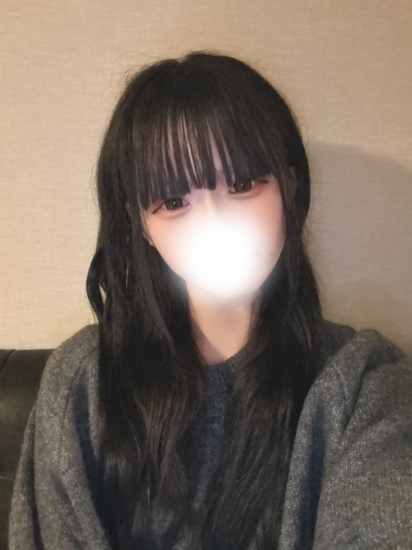 一色　ひまり