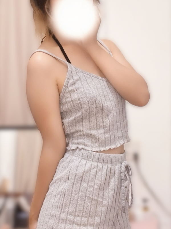 東雲むぎ