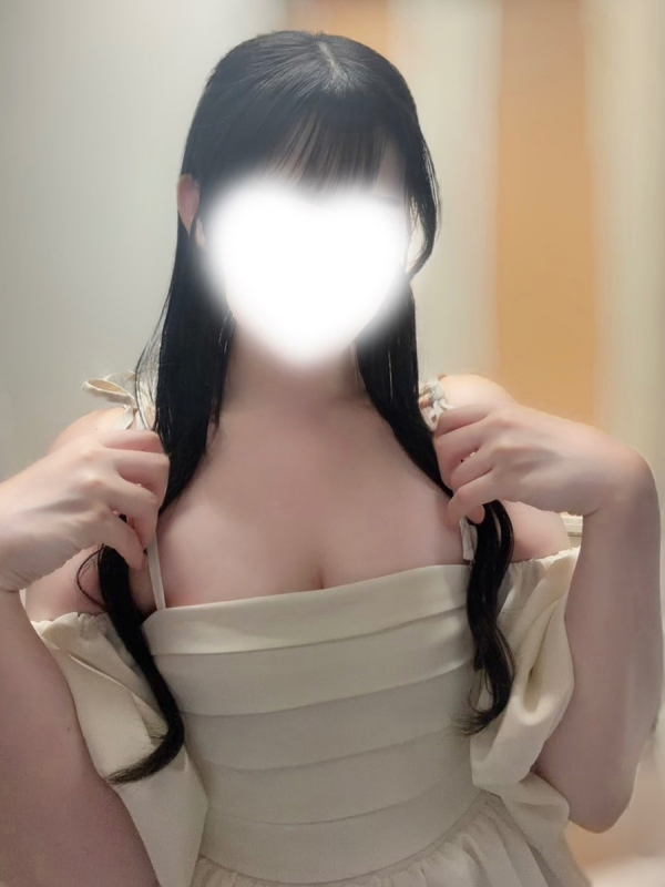 ももな