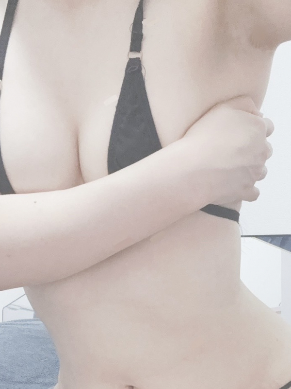 朝倉すず