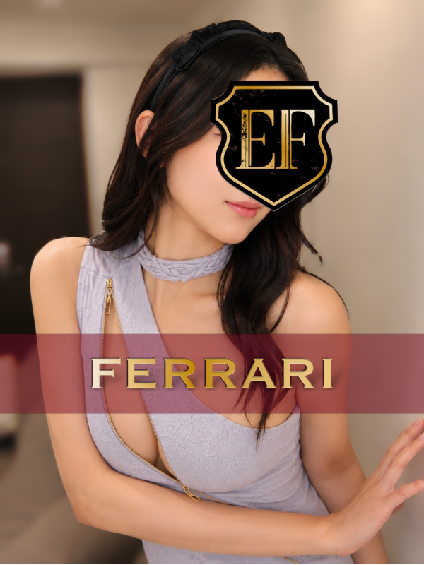 町城 レイナ