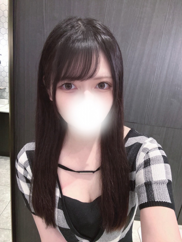 鈴南えみる