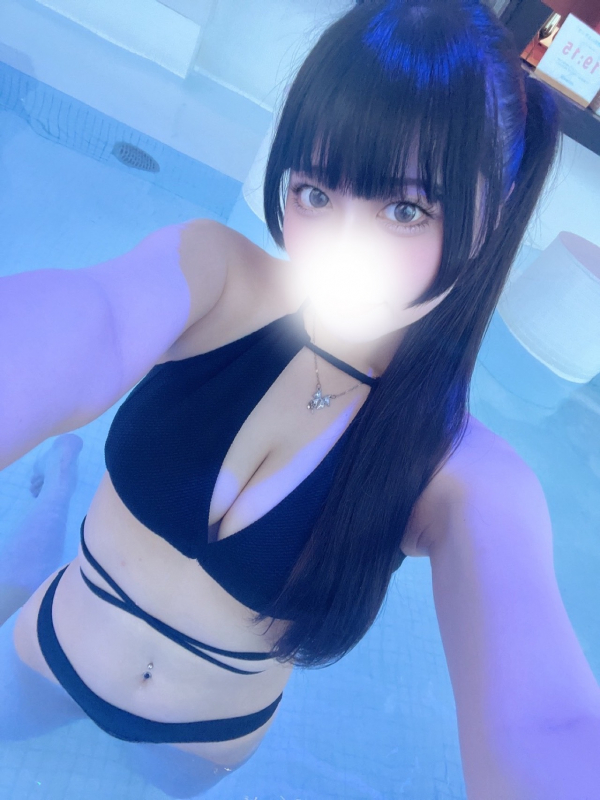 黒河　れいな