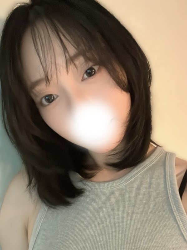 香月まひろ
