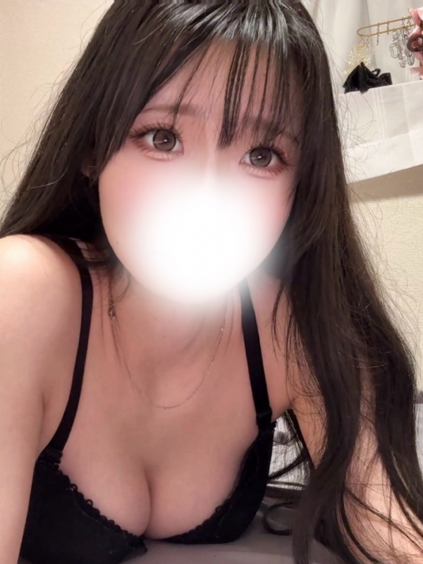 三枝　ひかり