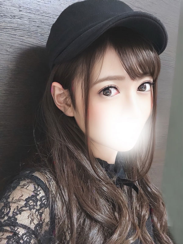 鬼崎しゅうか