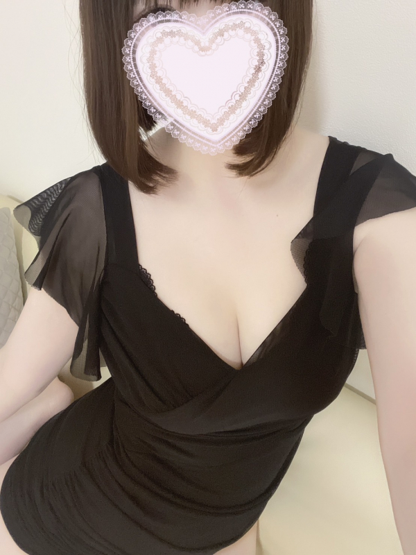 秋津ひな