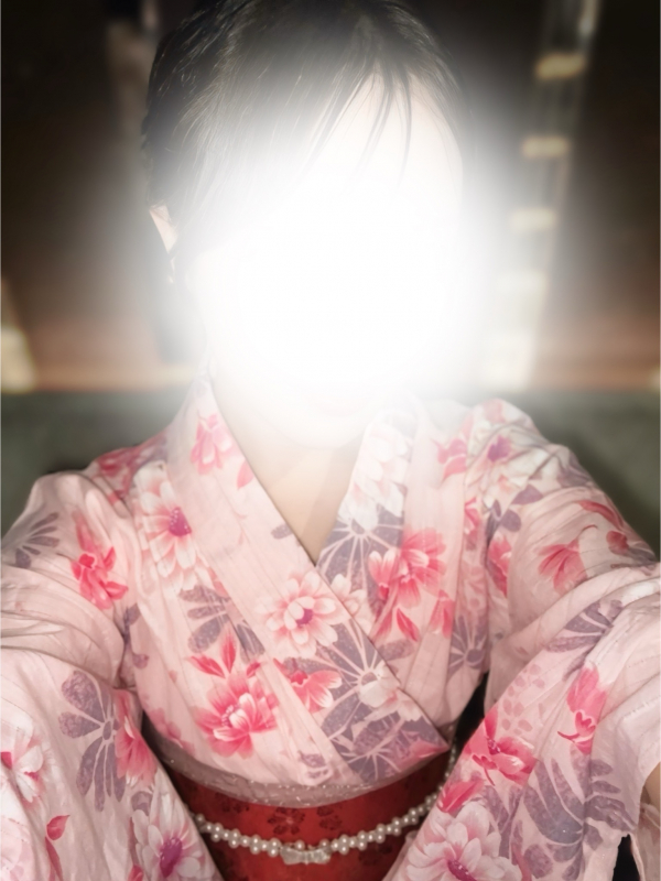 重盛あゆ