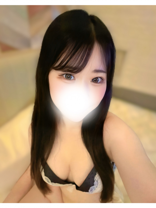倉持ひな