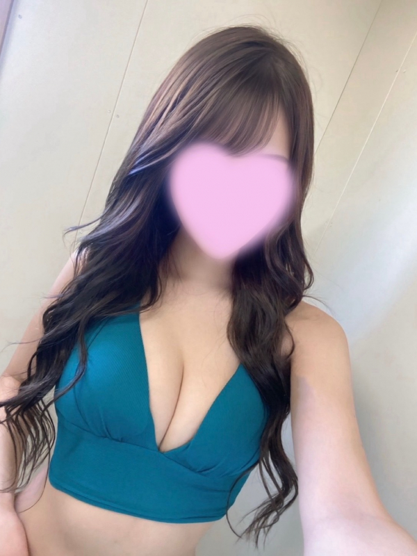 桐谷　るな