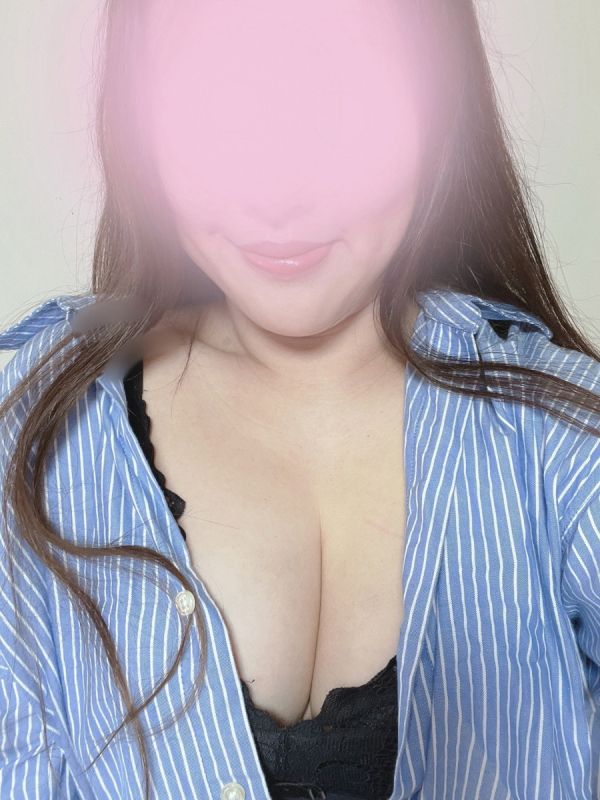 如月あみ