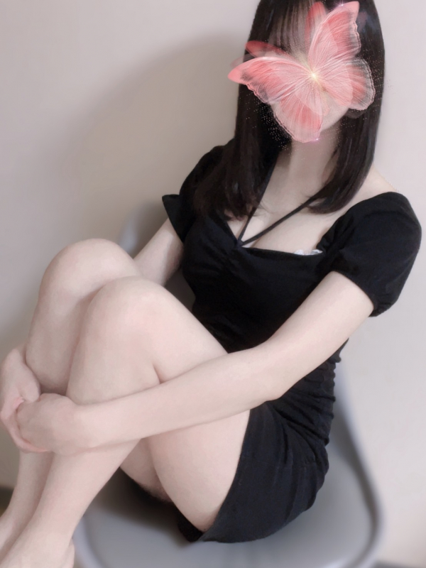 《新人》水樹りな