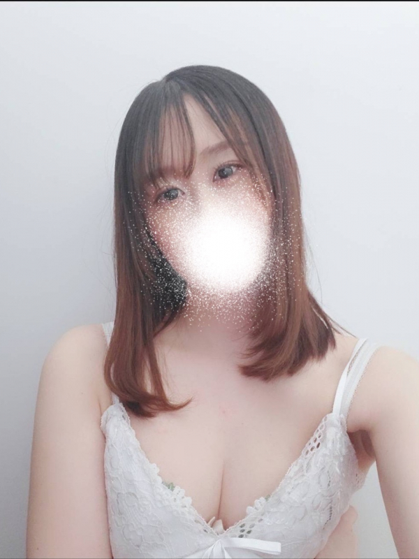 相田　紗奈