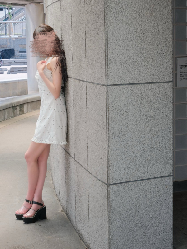 朝比奈すみれ
