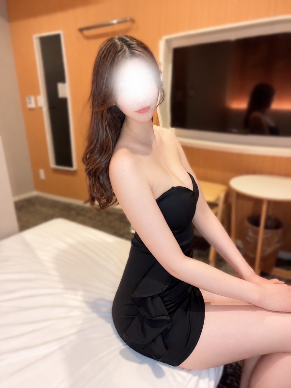 藤堂　みれな