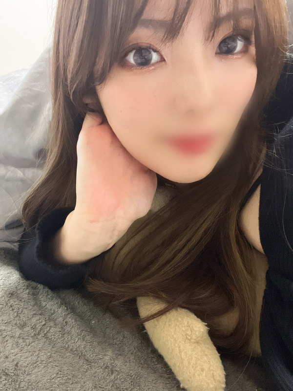 月城　れん