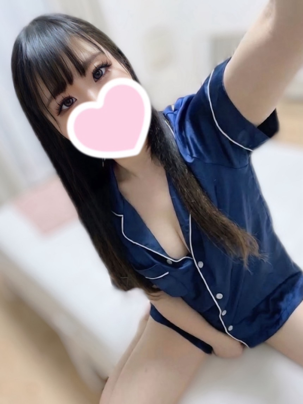 みな