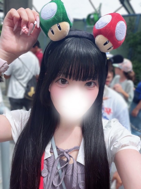 望月　ゆに