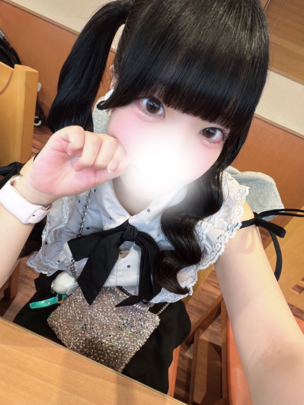 望月　ゆに
