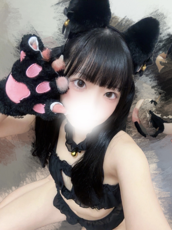 望月　ゆに