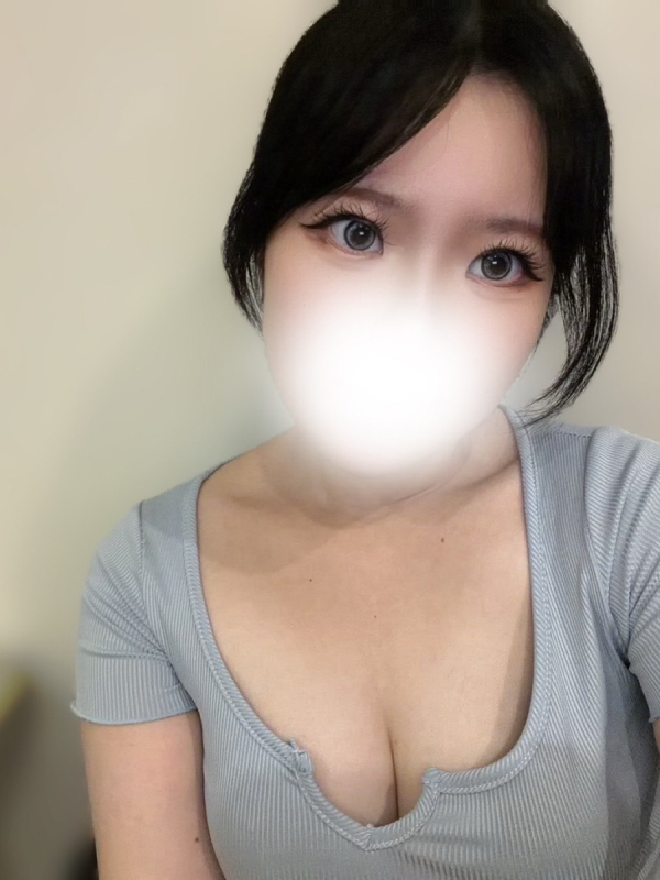 ゆりあ