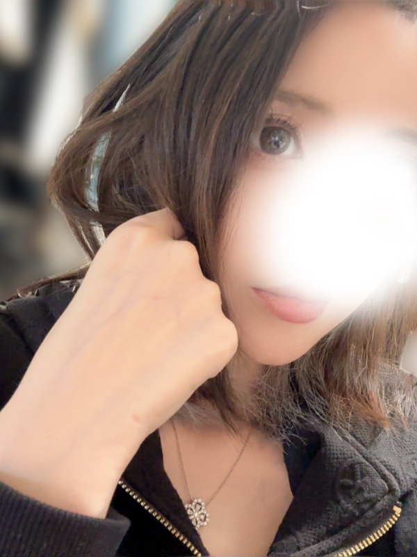 成瀬なな