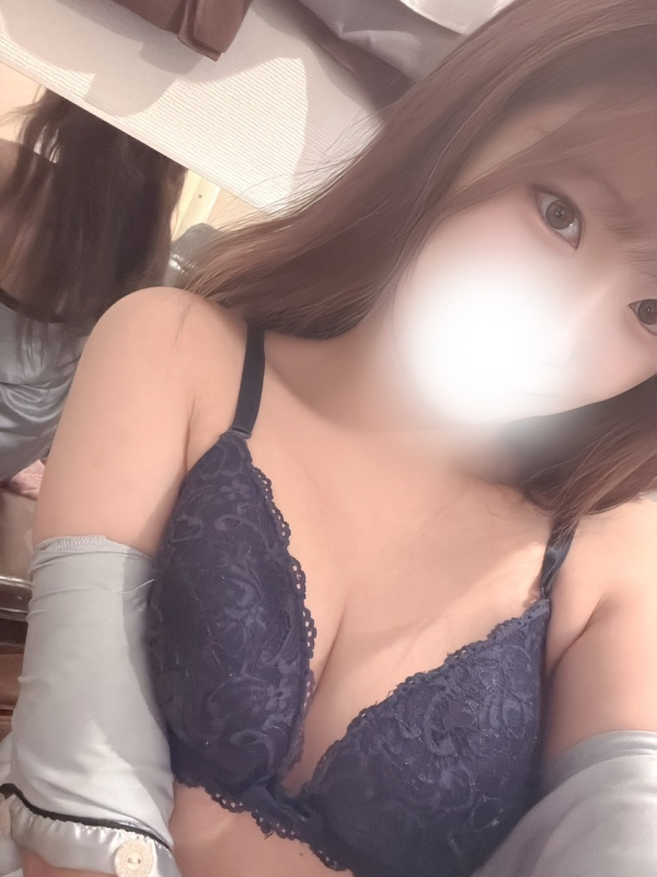 百地りず