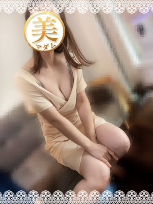 一条　ひびき