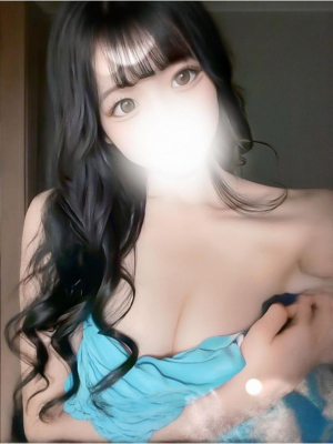 白咲ゆい