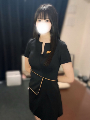 真白 ももな