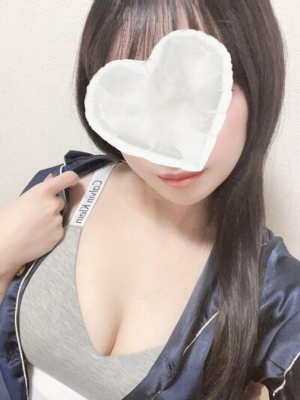白咲なな