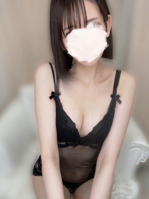 内川ひなた