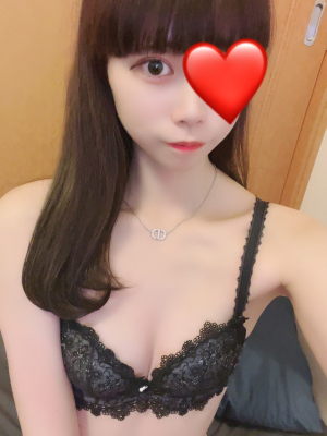 えみり