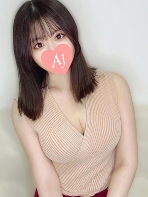 愛宮 すず