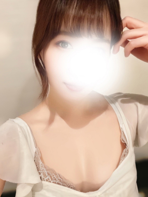 優木ふみ