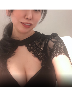 吉川茜