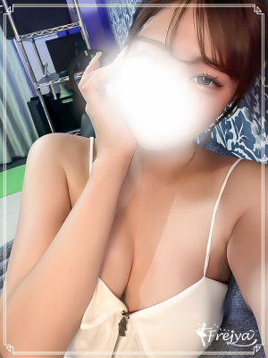 涼森らら