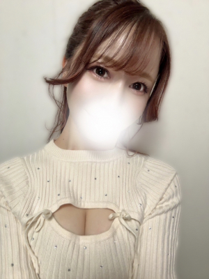三上 りな