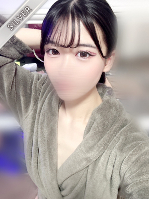りつ(SILVER)