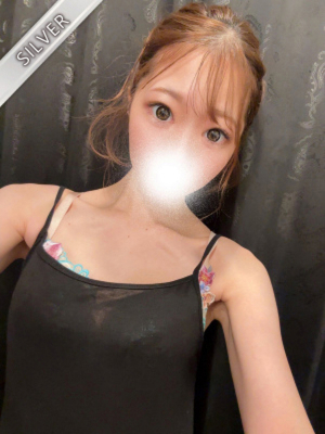 えみり(SILVER)